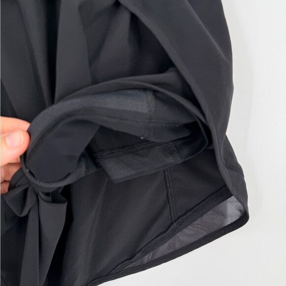 Lululemon Hotty Hot High-Rise Skirt Black | Size 4 - Picture 6 of 8